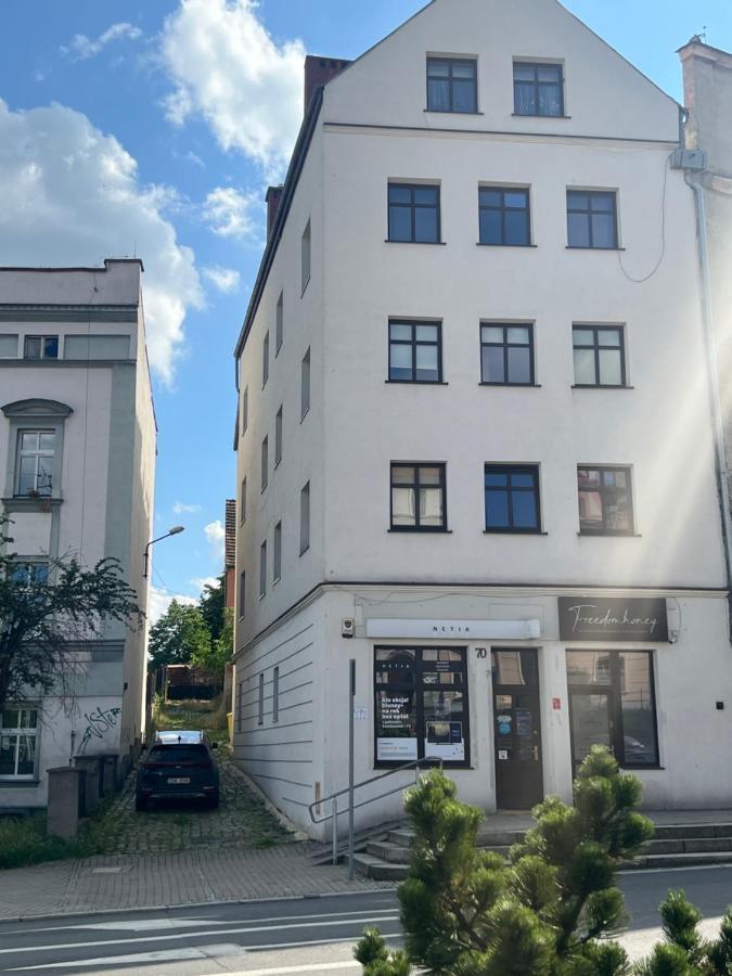 Apartament Centrum Świdnica Extérieur photo