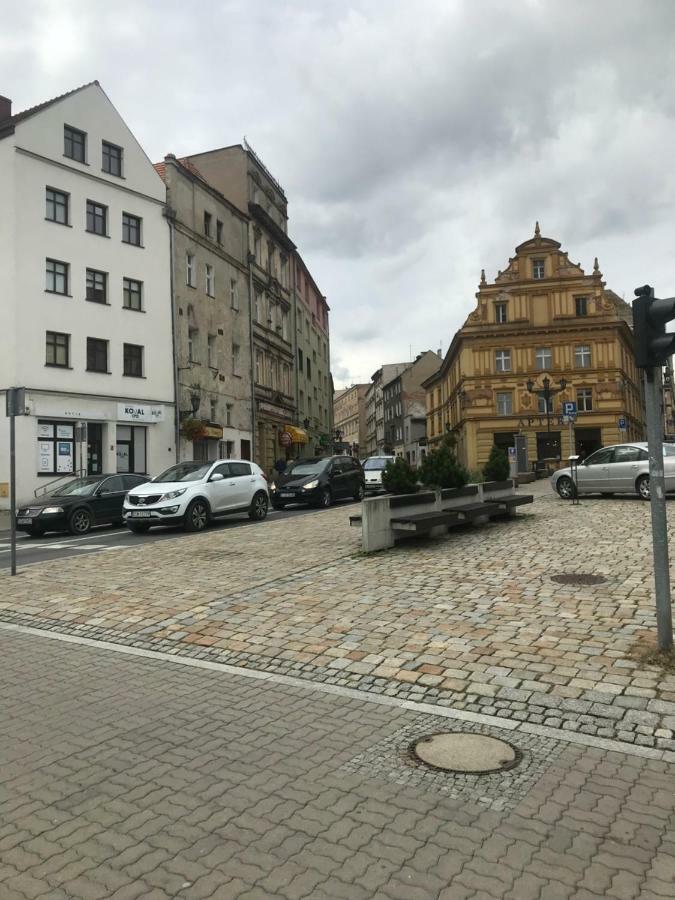 Apartament Centrum Świdnica Extérieur photo